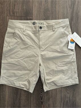 Vuori Meta Short